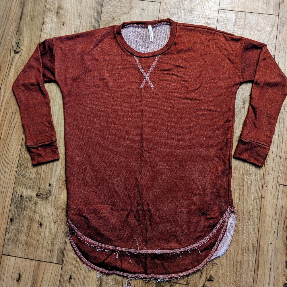 Distressed Large Maroon Sweatshirt